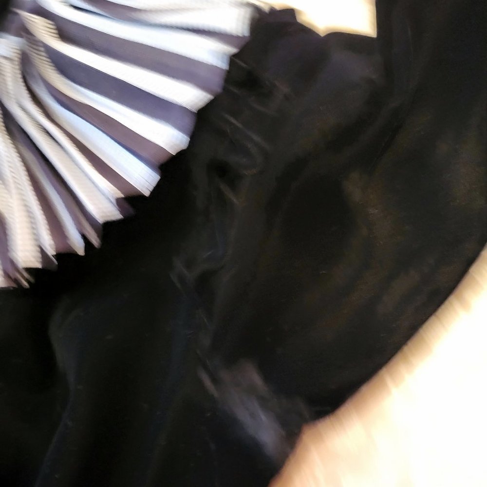 RARE Vintage Valentino Black Velvet Midi Dress, Italian size 44 - Picture 14 of 15